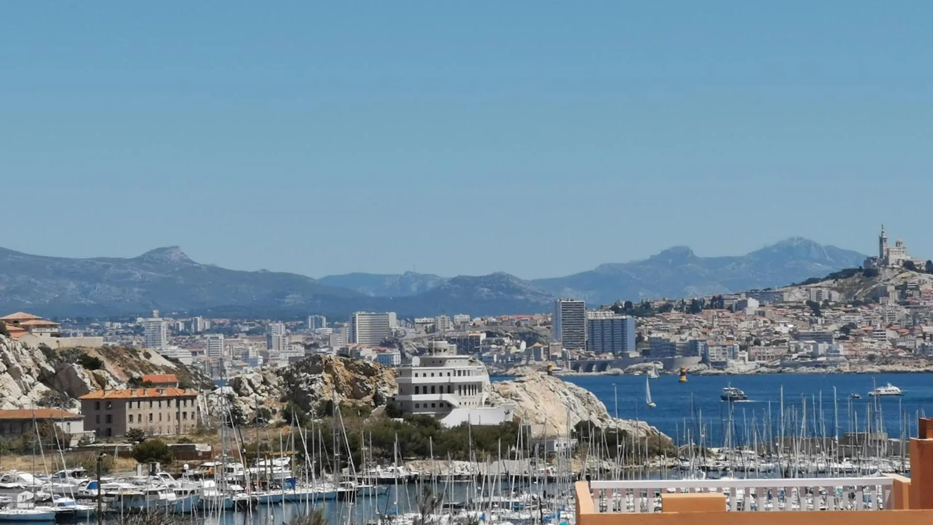 شقة Ile Du Frioul Feerique 102M2 8P Superbe Appartement Vue Mer 3 Terrasses Plage A Pied مارسيليا
